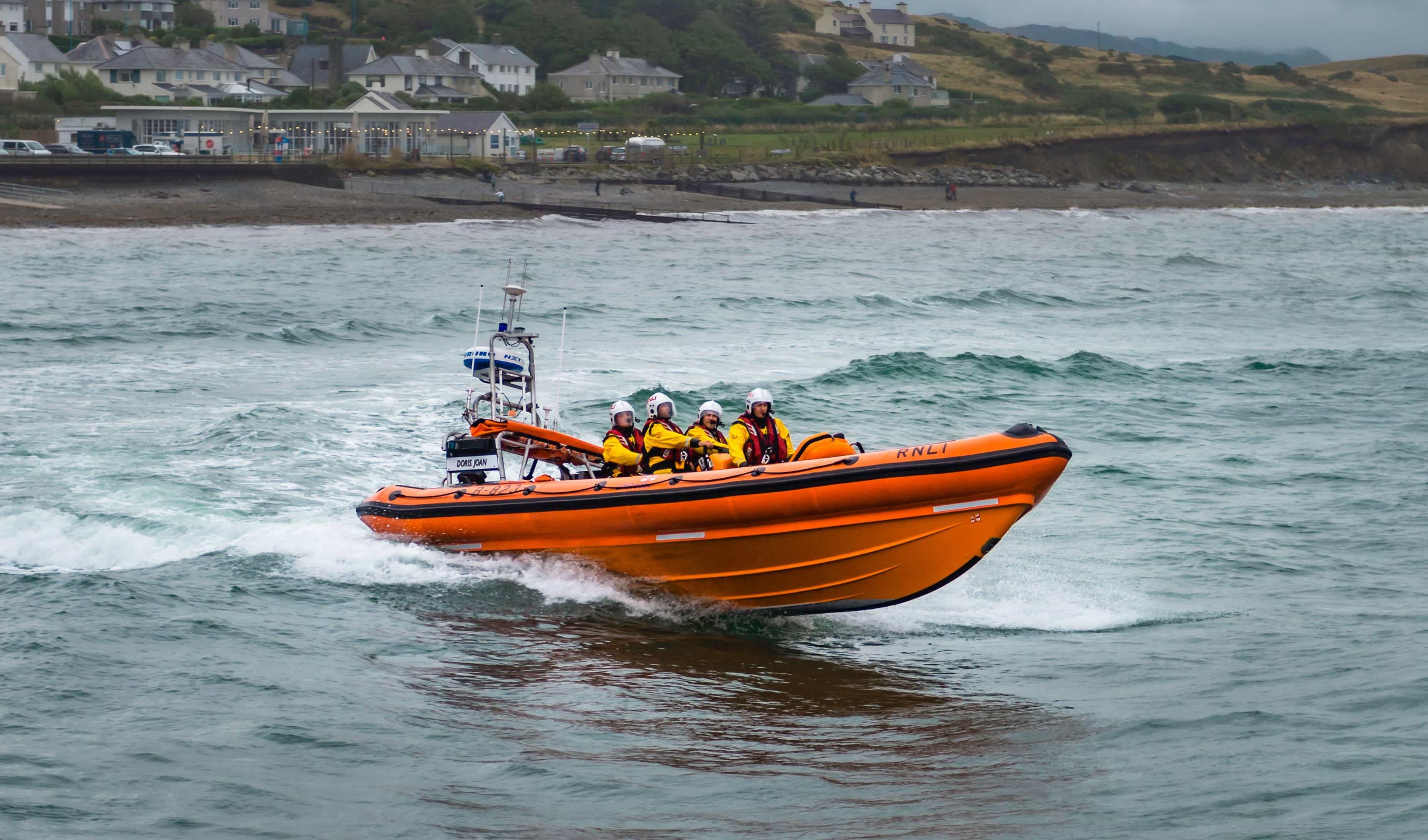 Image of a boat.